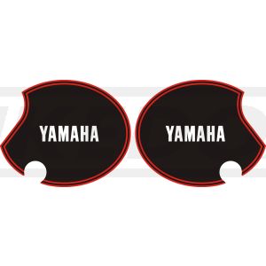 Seitendeckelaufkleber-Set 'YAMAHA' rechts+links, schwarz glänzend, rote Streifen (analog Tankdekor), Schriftzug weiß